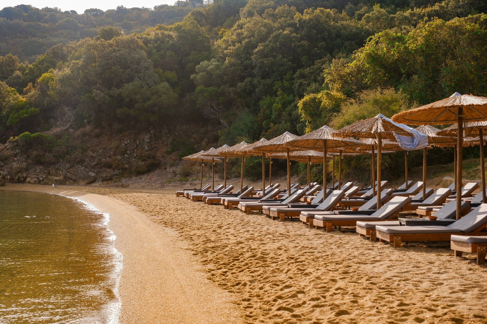 Praias Tranquilas para Descansar no Brasil: Oásis de Relaxamento